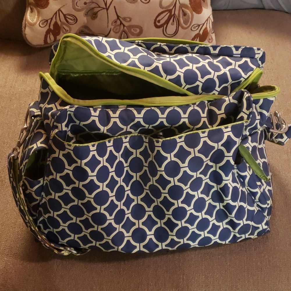 Jujube be prepared  baby bag!